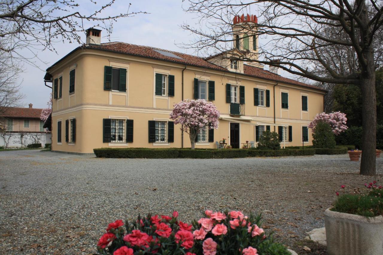 B&B Villa Cardellini Savigliano Exterior foto