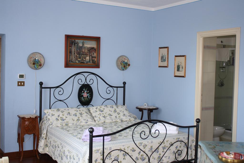 B&B Villa Cardellini Savigliano Habitación foto